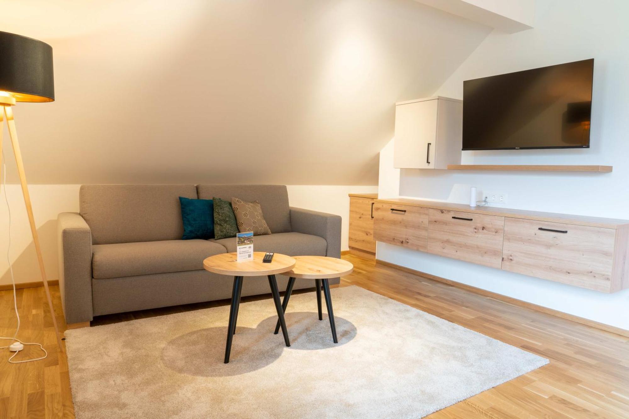 Bauernhofhotel "Die Unterbergerin" - Zimmer Mit Fruehstueck Und Ferienwohnungen In Gastein Mit Gratis Thermeneintritt Dorfgastein Pokoj fotografie